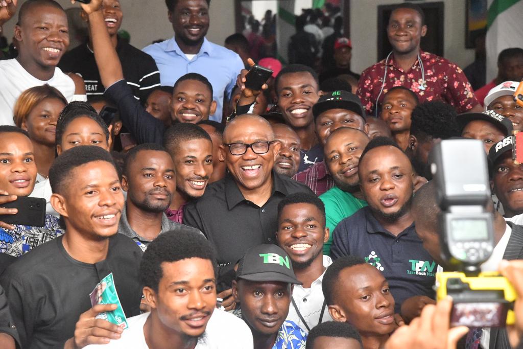 Peter Obi Holds Town Hall Meeting With Akwa Ibom Students (Photos)